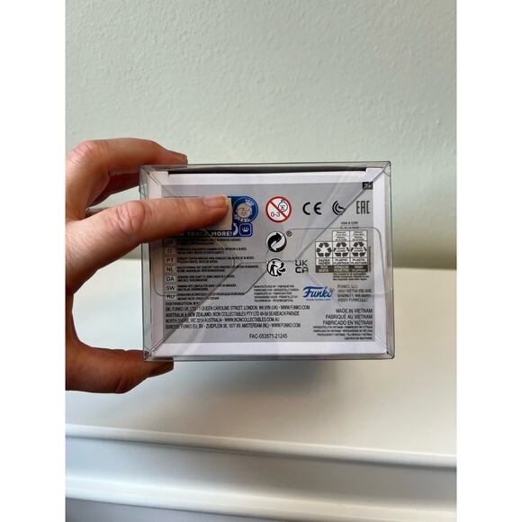 Funko Pop! Disney Beauty and the Beast-Formal Gaston - Picture 6 of 6